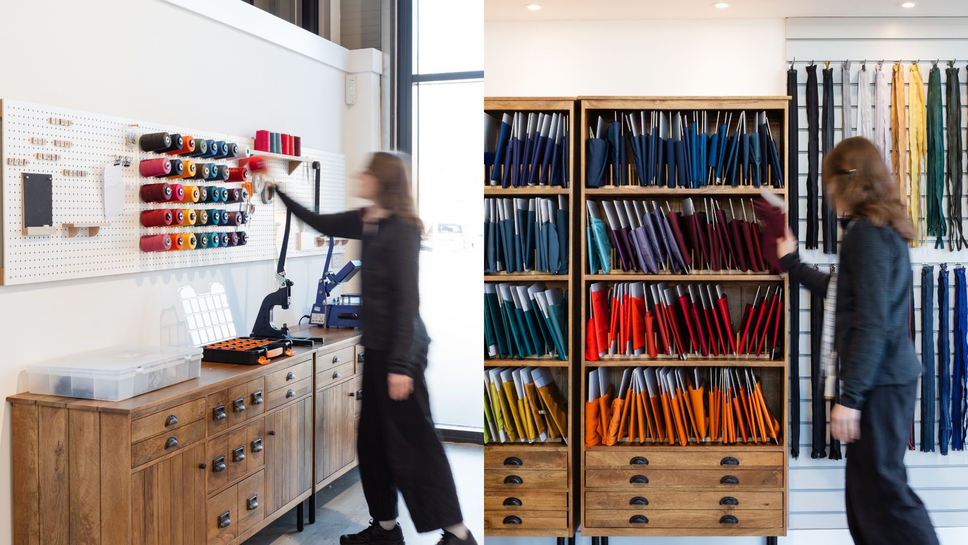Mitarbeiterin arbeitet in einer Textilwerkstatt mit Garnrollen und Stoffmustern in verschiedenen Farben für nachhaltige Sportbekleidung.