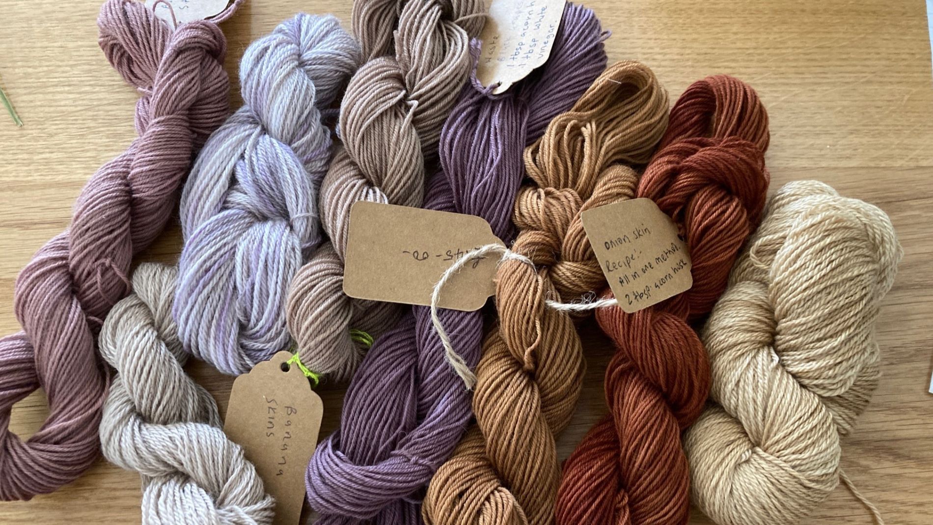 Wool in different colours
