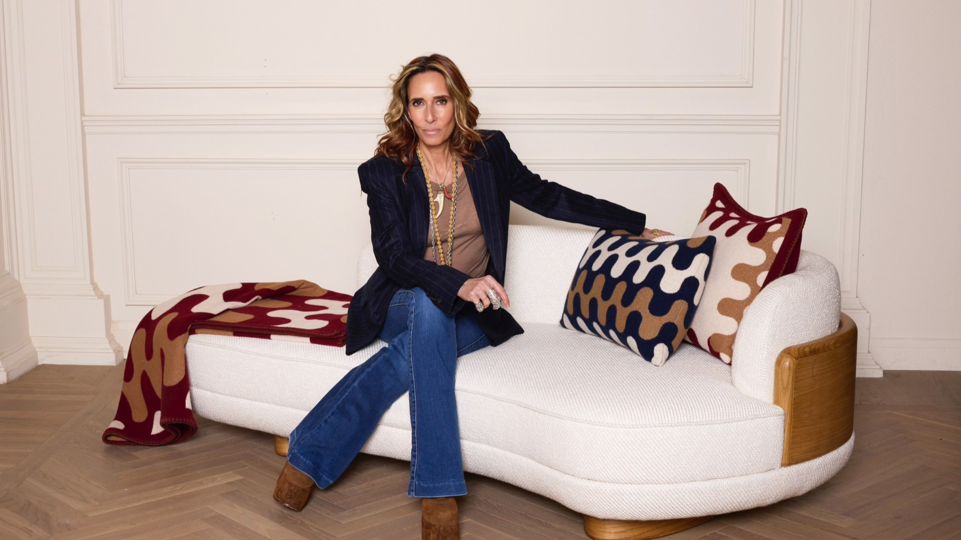 txp-tara-bernerd-stage-home