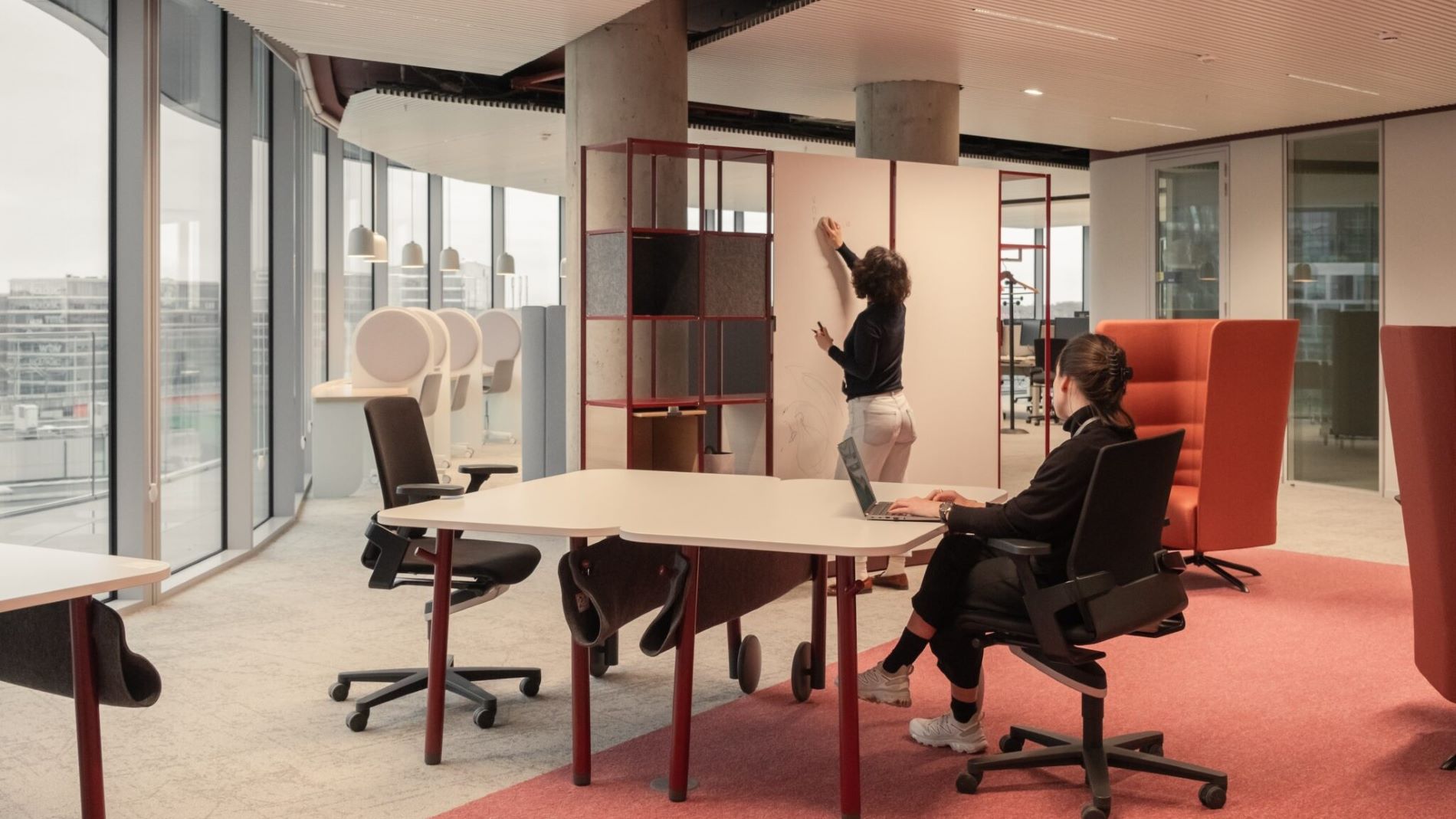 Kollaborativer Arbeitsbereich mit Whiteboard